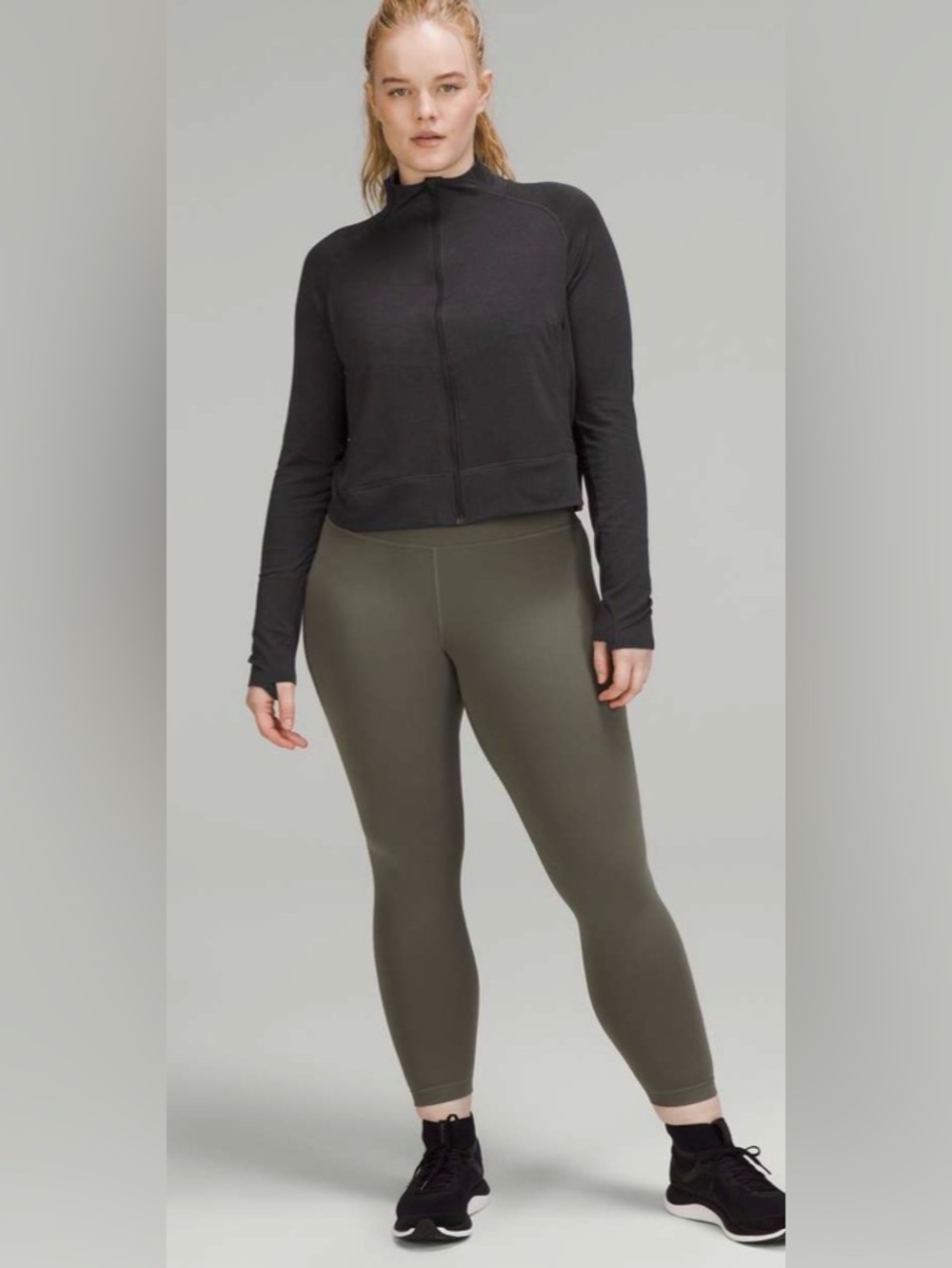 Lululemon Breathable Textured Knit Training Jacket – Size 10 – Black